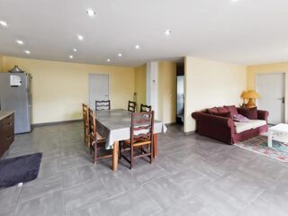  Maison � vendre 4 pi�ces 220 m�