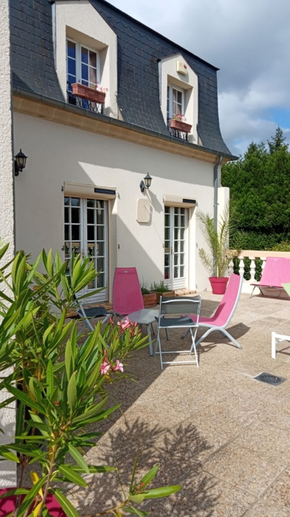 Vente Proprit/Chteau Magnifique maison de Style Mansart avec ses six chambres dans un endroit trs tranquille en Normandie Notre dame du hamel