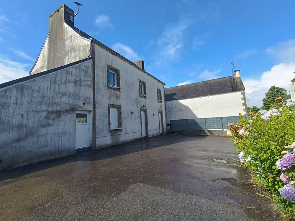 ? Maison familiale  Centre bourg de Laz  108 m² habitables + potentiel - Visite virtuelle