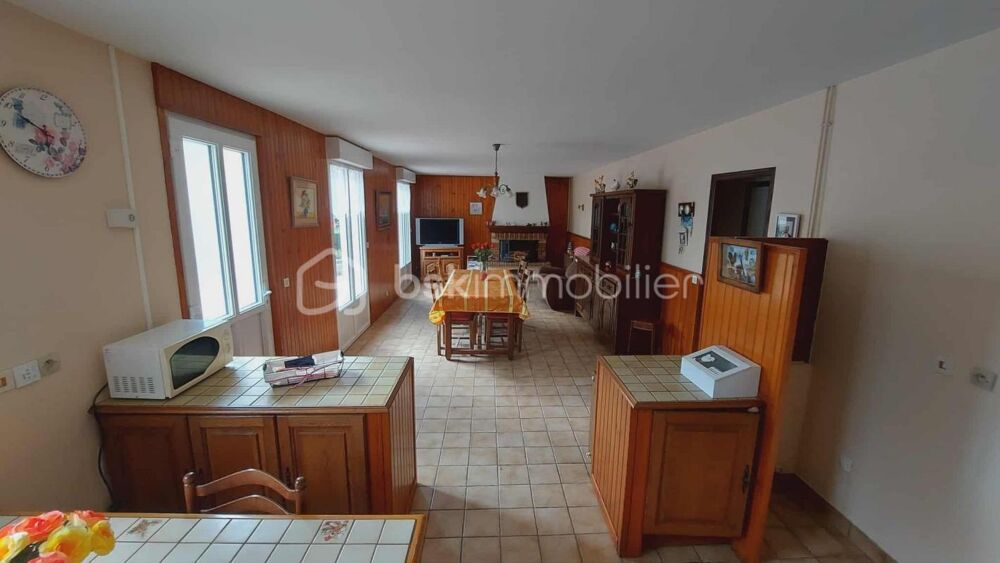 Vente Maison Maison avec garage et jardin Varouville