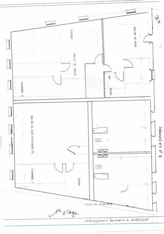  Immeuble � vendre 707 m�