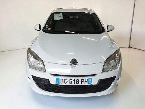 M&eacute;gane III 1.5 DCI 105 CARMINAT TOM TOM 2010 occasion 06640 Saint-Jeannet