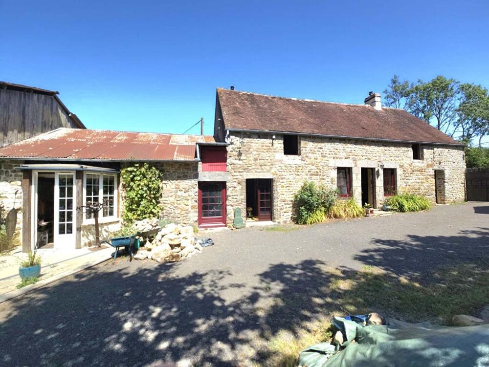 Vente Maison La-Lande-De-Goult 61320 Longère en pierre 112 m² terrain 30.200 m² La lande de goult