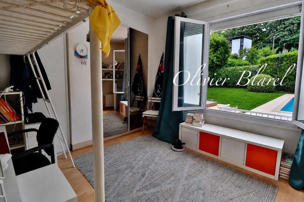 à vendre  Villa La Celle-Saint-Cloud (78170)