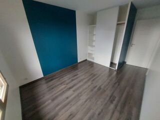  Appartement à louer 3 pièces 64 m²