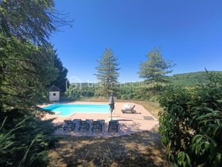  Propriété/château à vendre 12 pièces 267 m²