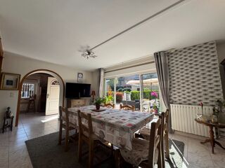  Maison  vendre 6 pices 140 m