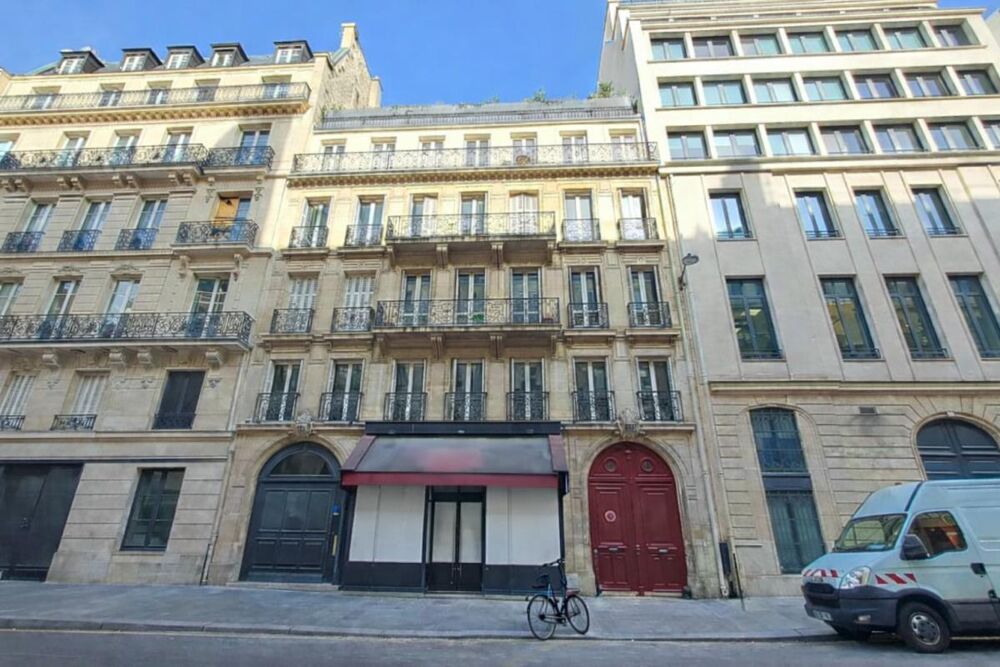   Métro Miromesnil, bureau à louer Paris 8