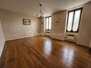  Maison � vendre 9 pi�ces 260 m�