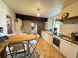  Maison � vendre 6 pi�ces 203 m�