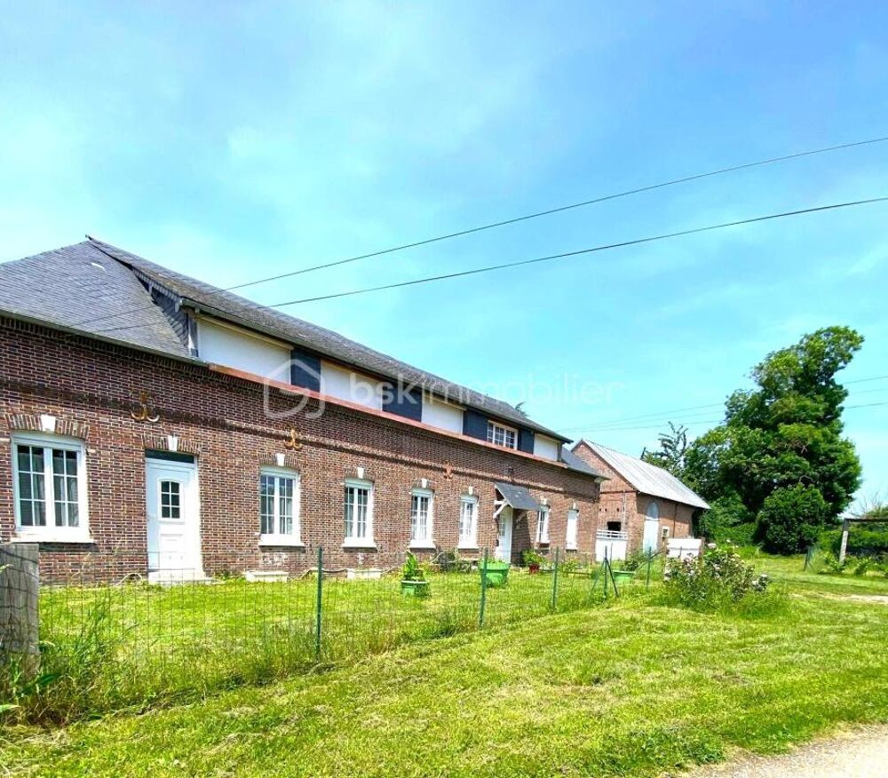 Bâtisse de charme en campagne normande, au coeur de lEure
