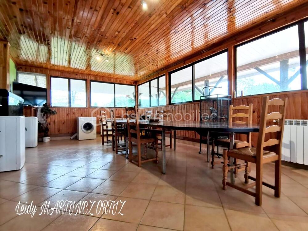 Vente Maison Vaste maison landaise en pierre, 170m², piscine, dépendances. Terrain 3000m² Estigarde