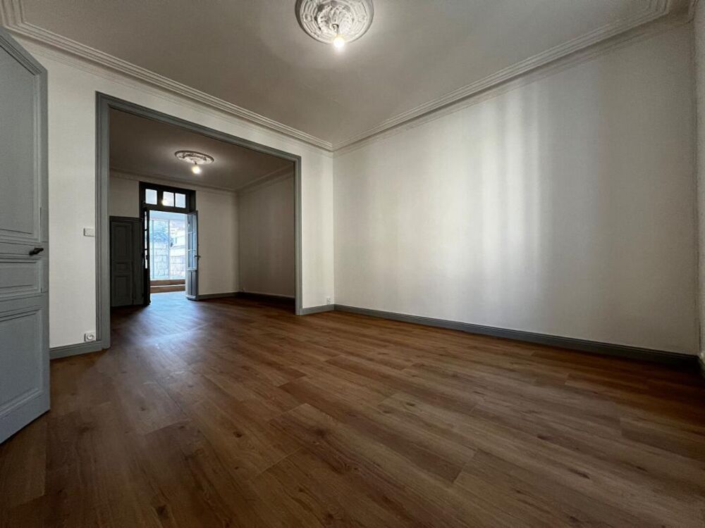 Maison de ville 135 m² 9 pièces à Angoulême