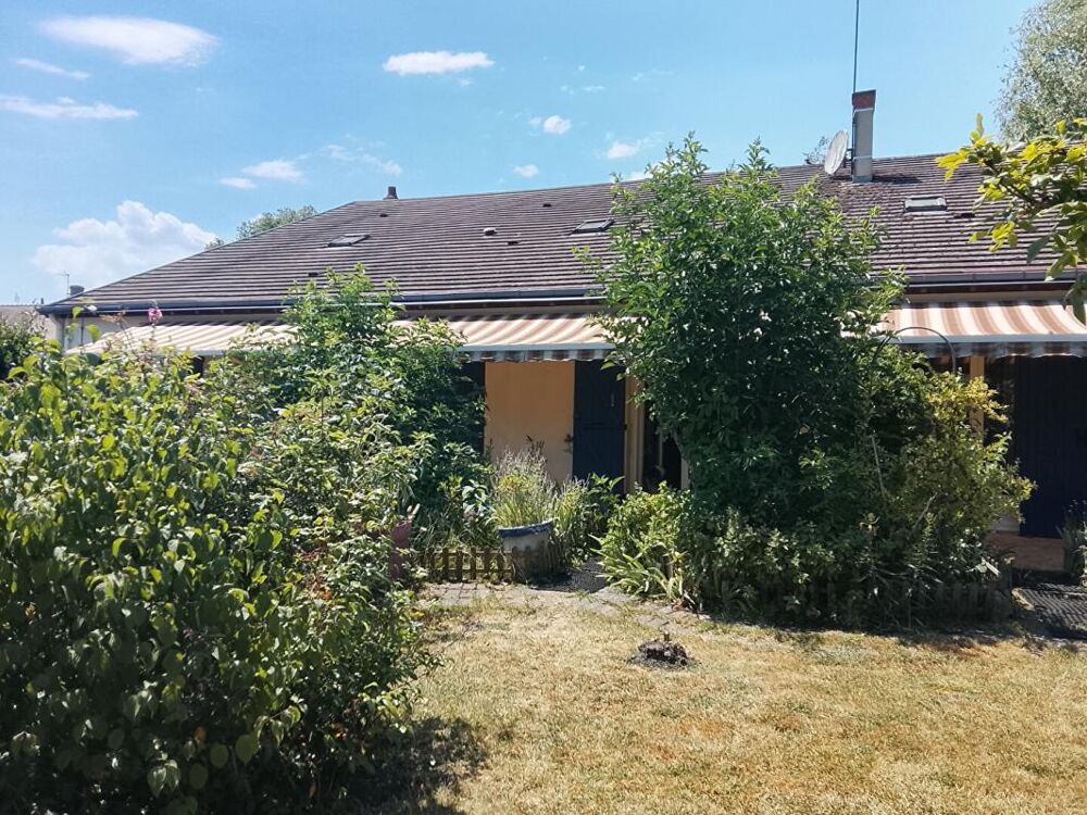 Vente Maison Maison  4 pièce(s) 156 m2 Mezieres en brenne