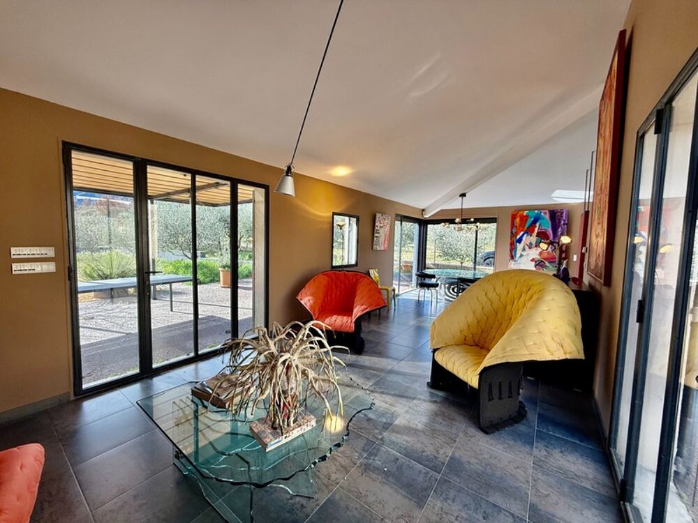 � vendre  Maison Opp�de (84580)