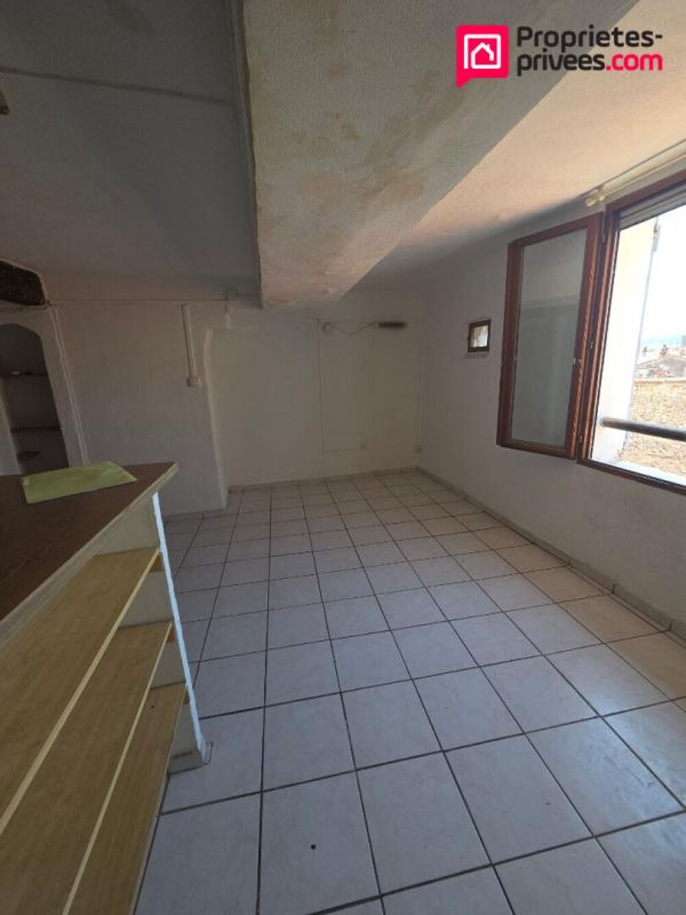 Vente Appartement Appartement 43m2 avec chambre indépendante- Centre Historique - 63 000 euros Draguignan