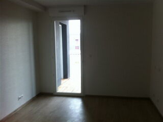  Appartement à louer 2 pièces 57 m²