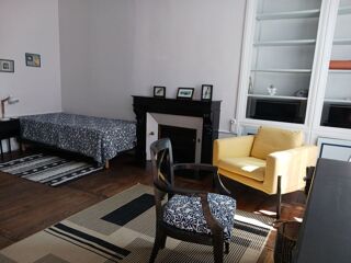  Appartement à louer 3 pièces 120 m²