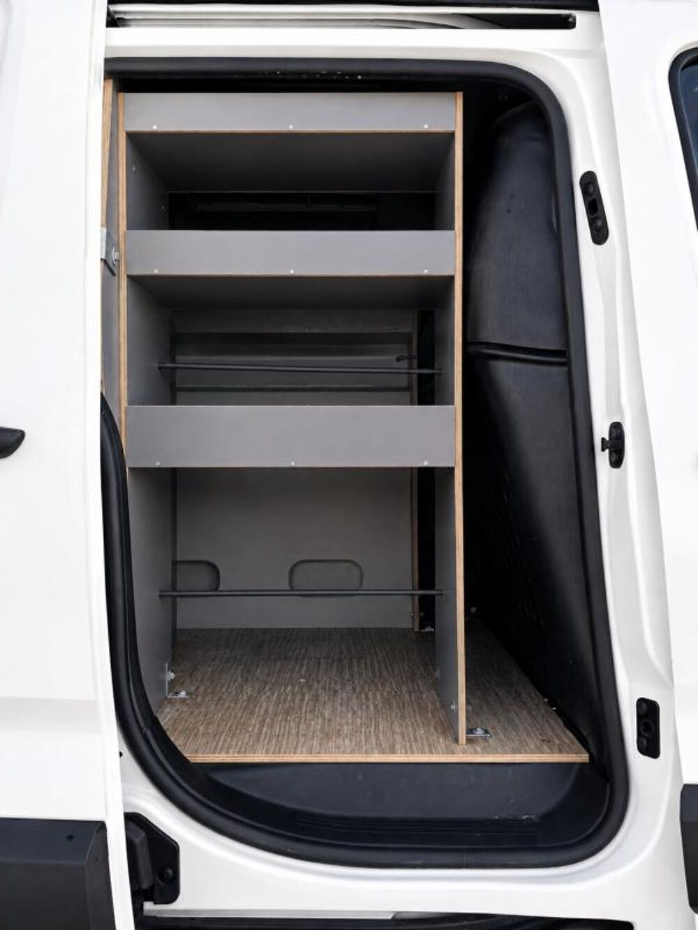 Berlingo 1&deg; Main / 1.5l B HDI 75cv Version Club CLIM/T&eacute;l/R&eacute;gul/Limit 2021 occasion 60430 Abbecourt