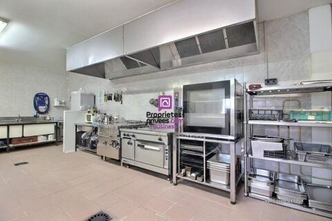   84700 SORGUES - FONDS DE COMMERCE TRAITEUR - 46 000 Euros - 