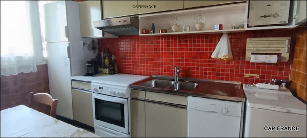 Vente Appartement A ECULLY (69) EXCLUSIVITE APPARTEMENT 81 m² TRAVERSANT 3 CHAMBRES, BALCON, CAVE, 5ème étage ASCENSEUR Ecully
