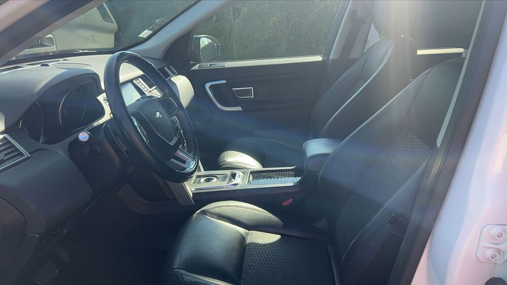 Discovery 2.0 TD4 150 4WD BVA9 Executive - 5 places Automatique 2016 occasion 47000 Agen