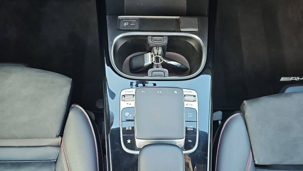 Classe A 200 163 7G-DCT AMG Line - Automatique Toit ouvrant 2018 occasion 37230 Fondettes