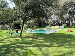  Propri�t�/ch�teau � vendre 9 pi�ces 250 m�