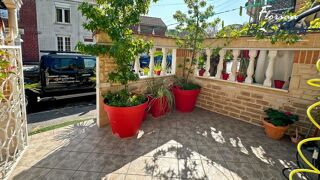  Maison � vendre 15 + pi�ces 327 m�