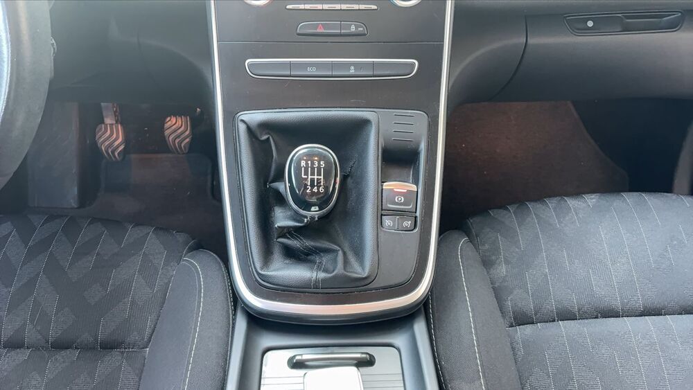 Sc&eacute;nic IV 1.6 dCi 130 Energy Limited 2018 occasion 13280 Arles