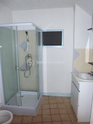  Immeuble � vendre 8 pi�ces 128 m�