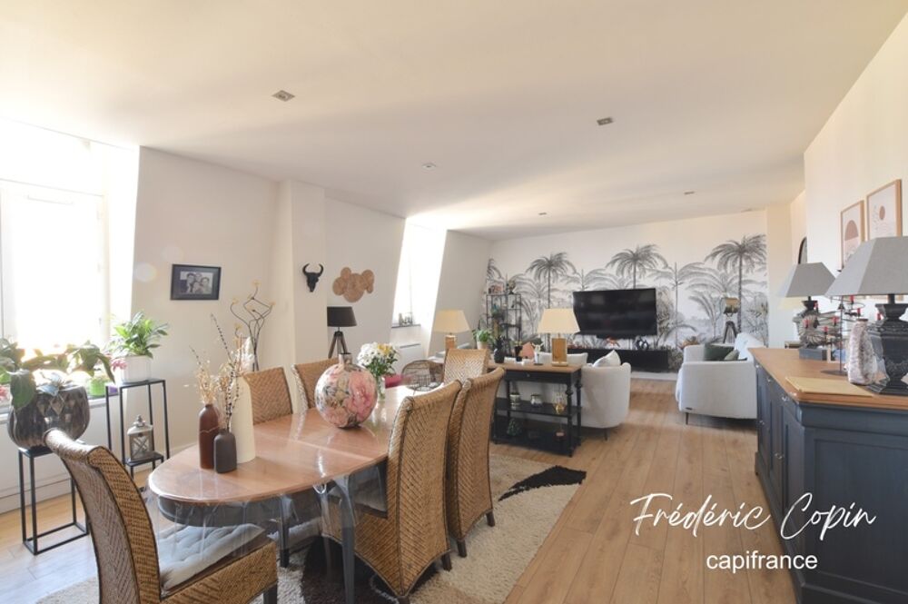 Appartement d'exception de 116 m²  Dernier étage  Volumes remarquables  Centre-ville de Cambrai