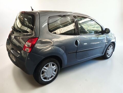 Twingo II 1.2 75 DYNAMIQUE 3P 2007 occasion 06640 Saint-Jeannet