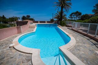  Loft � vendre 5 pi�ces 151 m� Saint aygulf