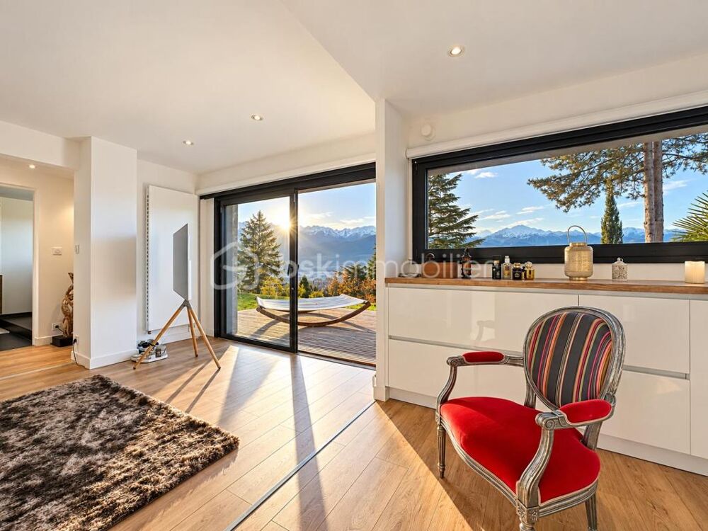 à vendre  Propriété/château Corenc (38700)