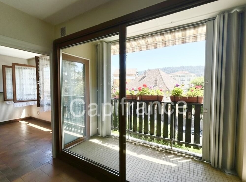 Appartement T4 de 90 m², 2? étage avec balcon, cave, garage en sus, Annecy centre (74)