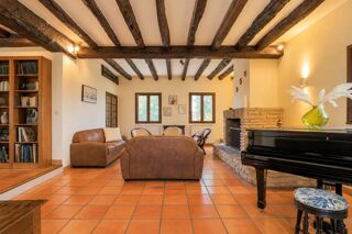  Maison à vendre 10 pièces 200 m²