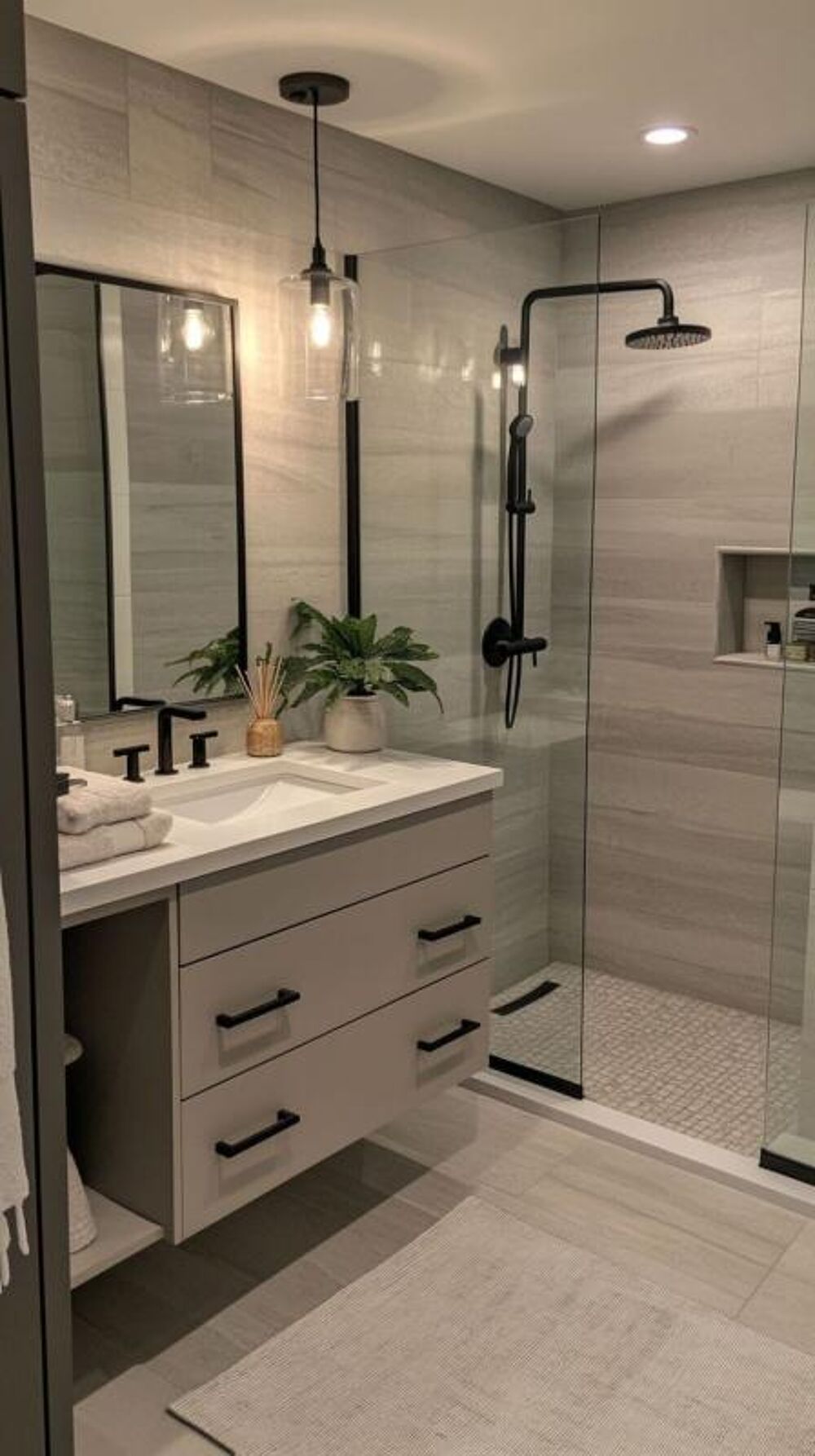 Vente Appartement 4 PIÈCES de 100m² + UN BALCON + PARKING - LA MADELEINE La madeleine