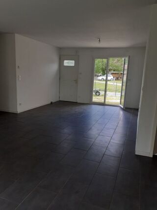 Maison à louer 4 pièces 89 m²