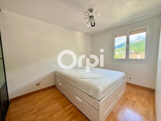  Appartement à louer 4 pièces 81 m²