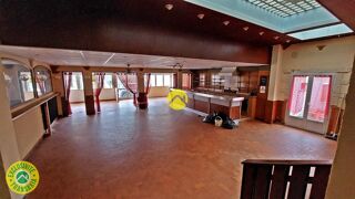  Maison  vendre 15 + pices 350 m