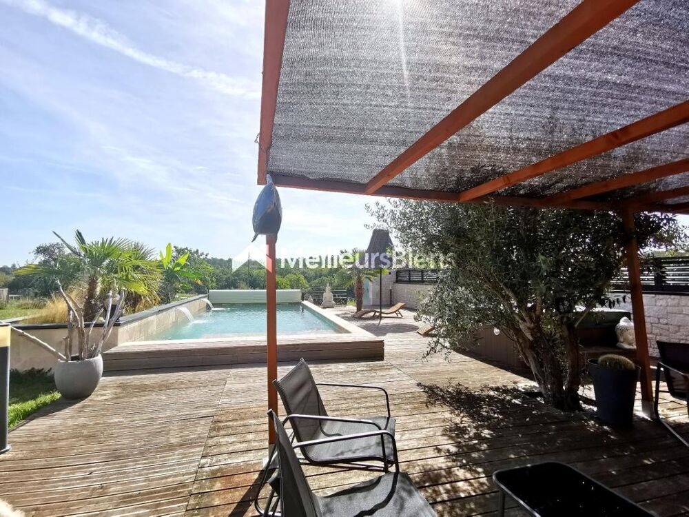 Vente Maison BAISSE DE PRIX !!! COUP DE CŒUR GARANTI - Pierres, Poutres, Piscine, Jacuzzi … et calme absolu Saint pierre de chignac