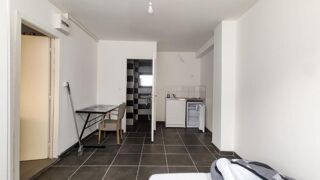  Appartement à louer 1 pièce 25 m²