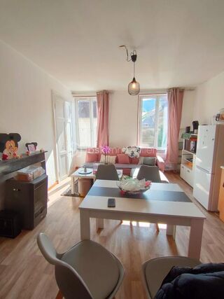  Immeuble à vendre 8 pièces 168 m²