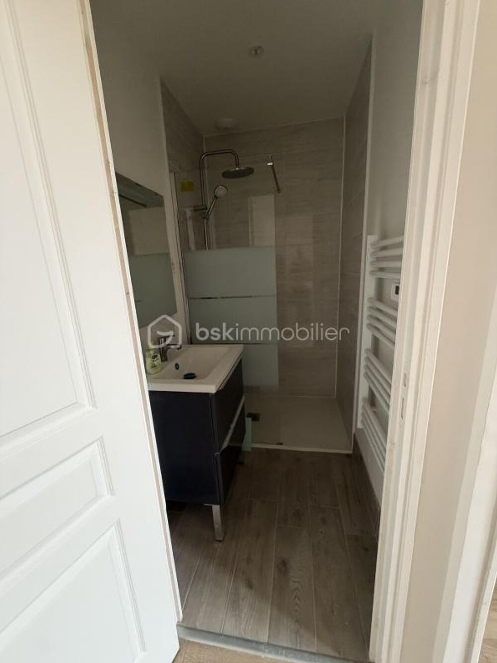 Vente Immeuble Immeuble 4 appartements rénovés Saint denis d anjou