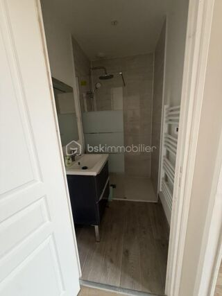  Immeuble à vendre 8 pièces 166 m²