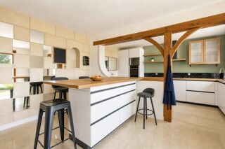  Maison à vendre 8 pièces 204 m²