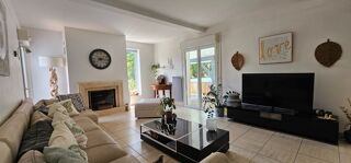  Villa à vendre 6 pièces 206 m²