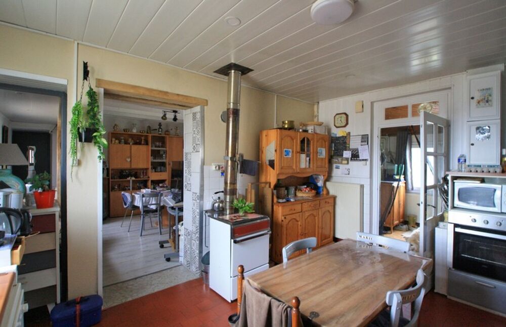 Vente Maison Maison 56 m² avec une seconde maison de 36 m², sur un terrain de 1700 m² Diou