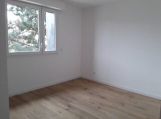  Appartement à louer 2 pièces 42 m²